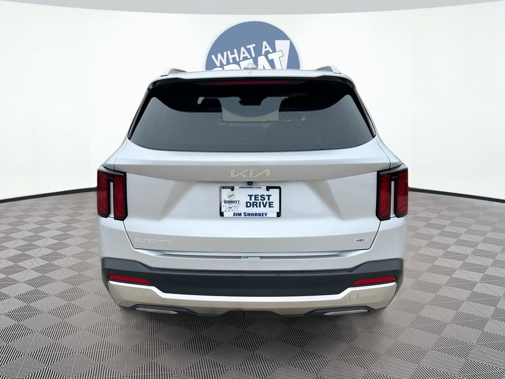Certified 2025 Kia Sorento EX image 7