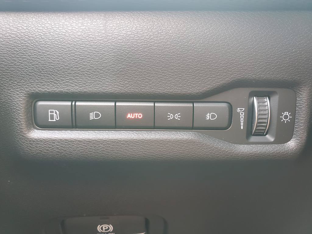 New 2026 Jeep Cherokee Limited AWD/4WD image 13