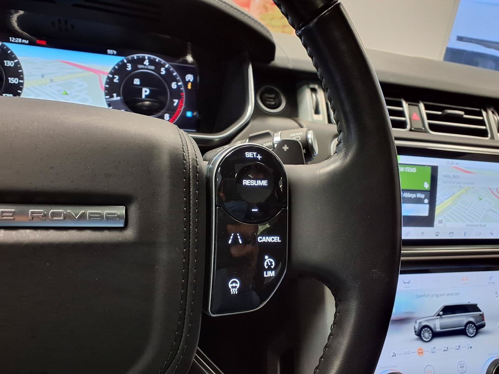 Used 2019 Land Rover Range Rover Supercharged AWD/4WD image 26