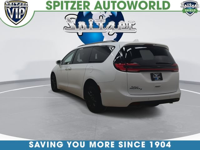 Used 2021 Chrysler Pacifica Touring w/ S Appearance Package FWD image 8
