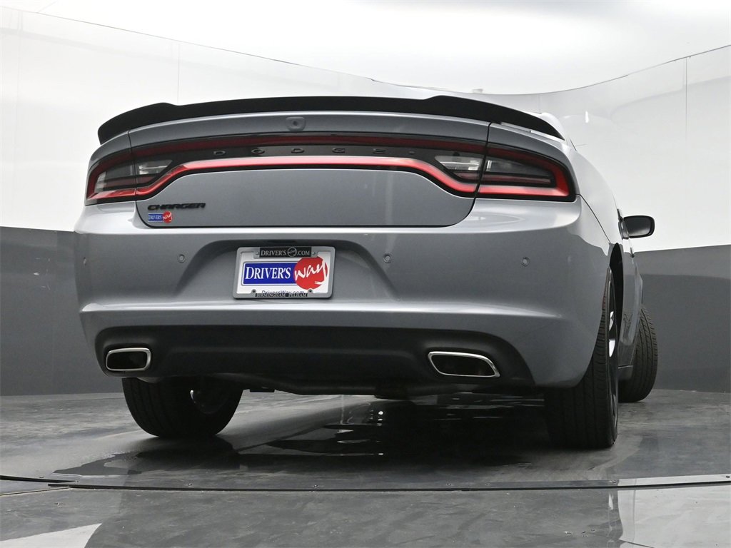 Used 2022 Dodge Charger SXT w/ Driver Convenience Group image 30