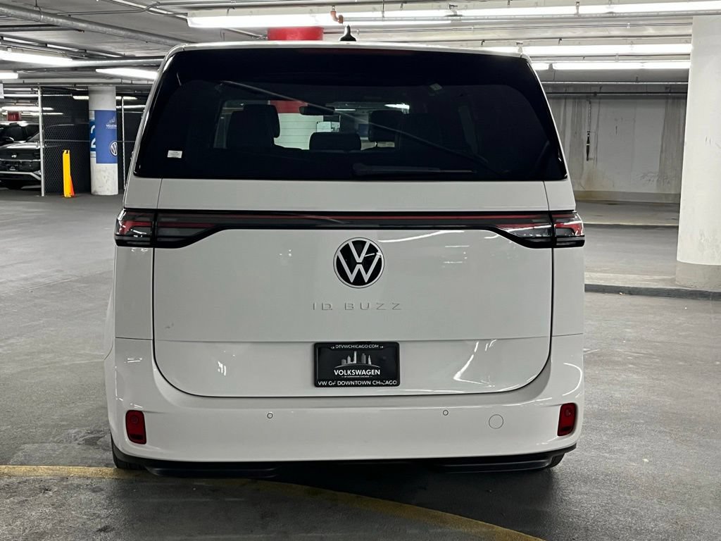 New 2025 Volkswagen ID. Buzz Pro S RWD image 36