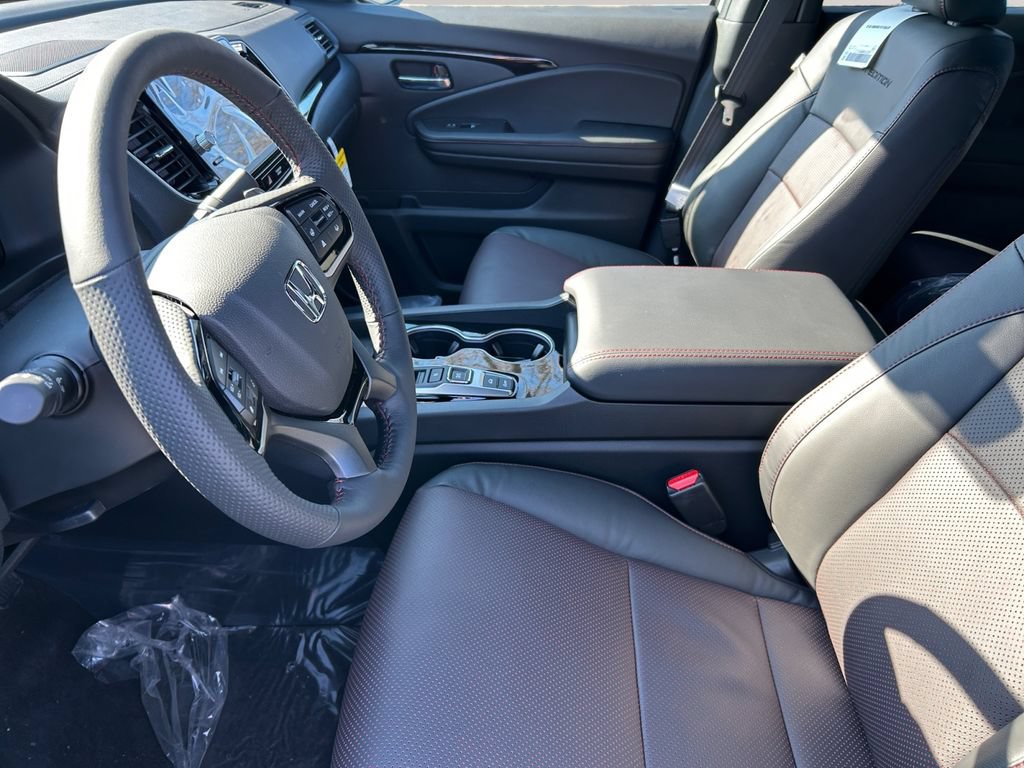 New 2026 Honda Ridgeline Black Edition image 9