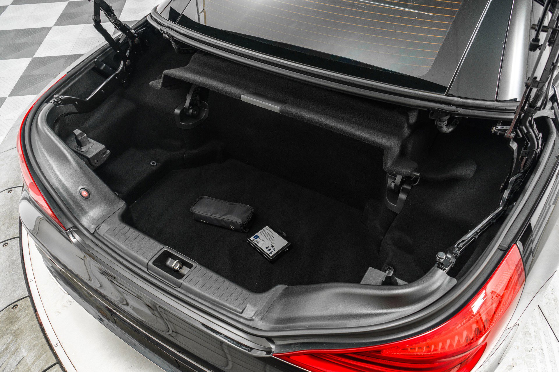 Used 2019 Mercedes-Benz SL 450 image 19