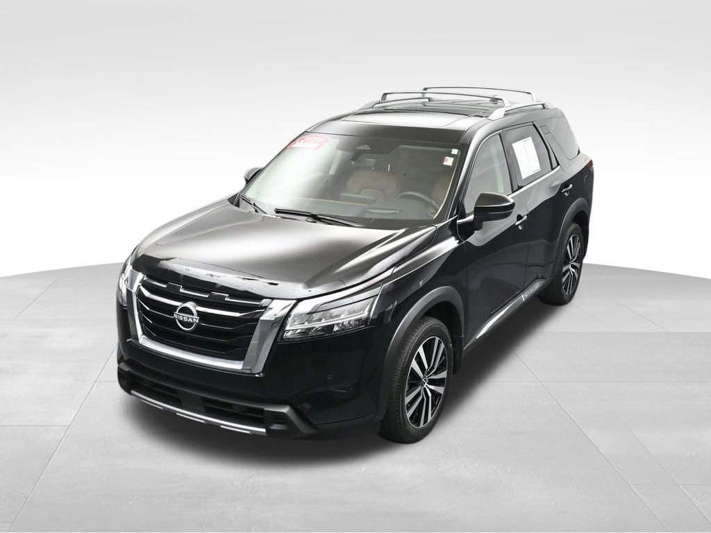 Used 2024 Nissan Pathfinder Platinum FWD image 33