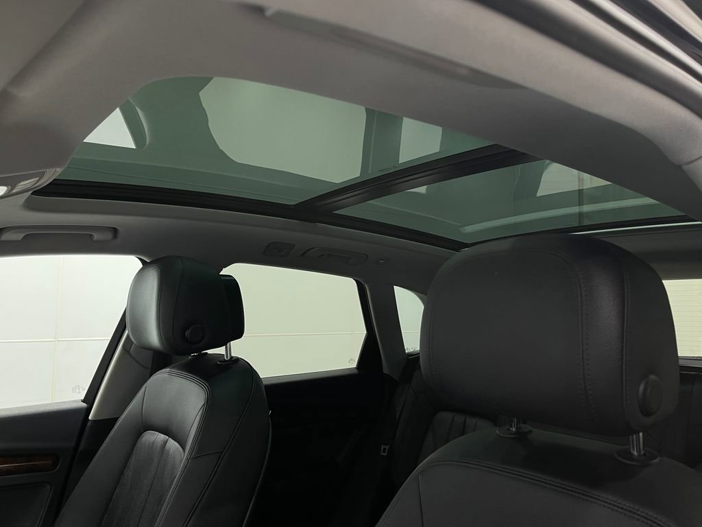 Used 2018 Audi Q5 2.0T Premium Plus w/ Premium Plus Package image 12