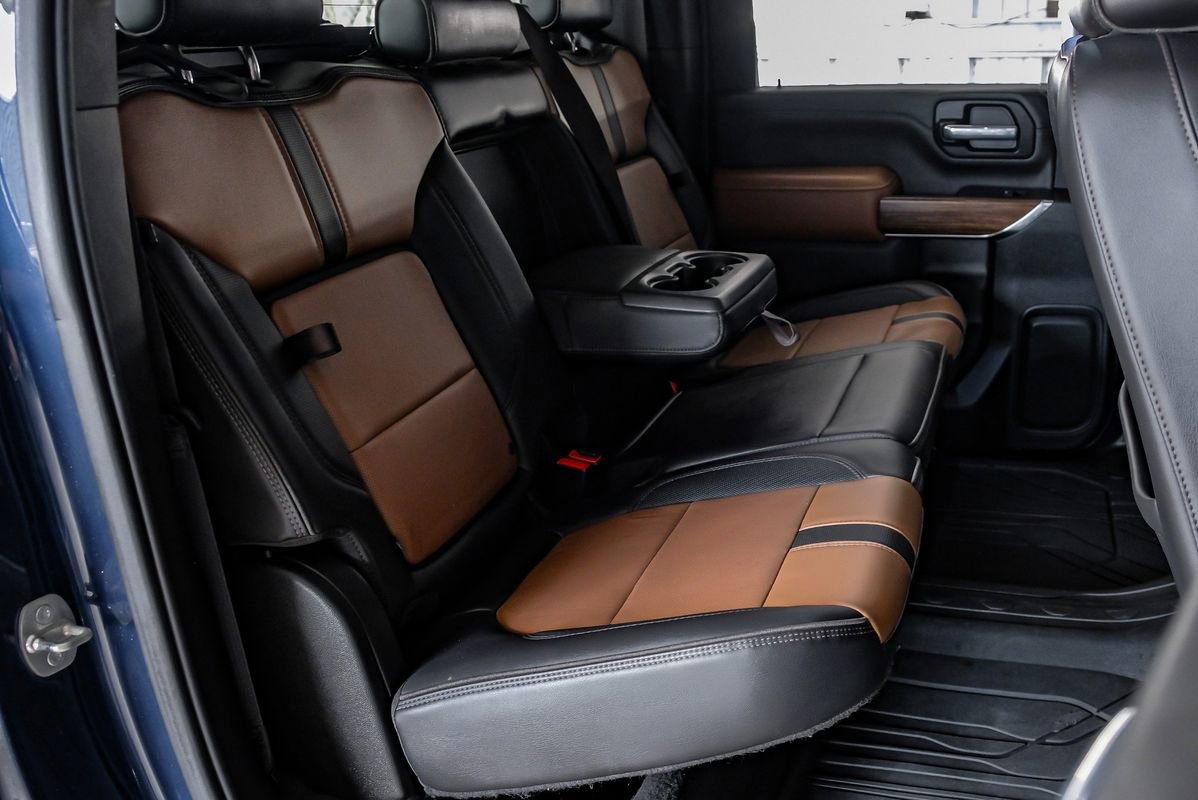 Used 2021 Chevrolet Silverado 3500 High Country image 34