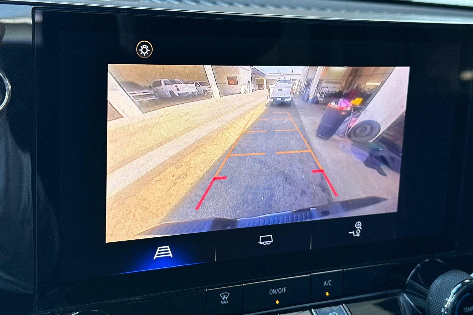 Certified 2023 Chevrolet Colorado W/T image 24