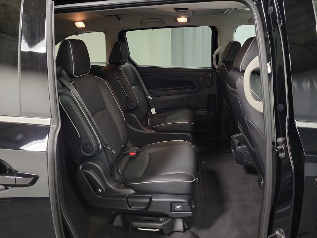 Used 2026 Honda Odyssey Elite image 27