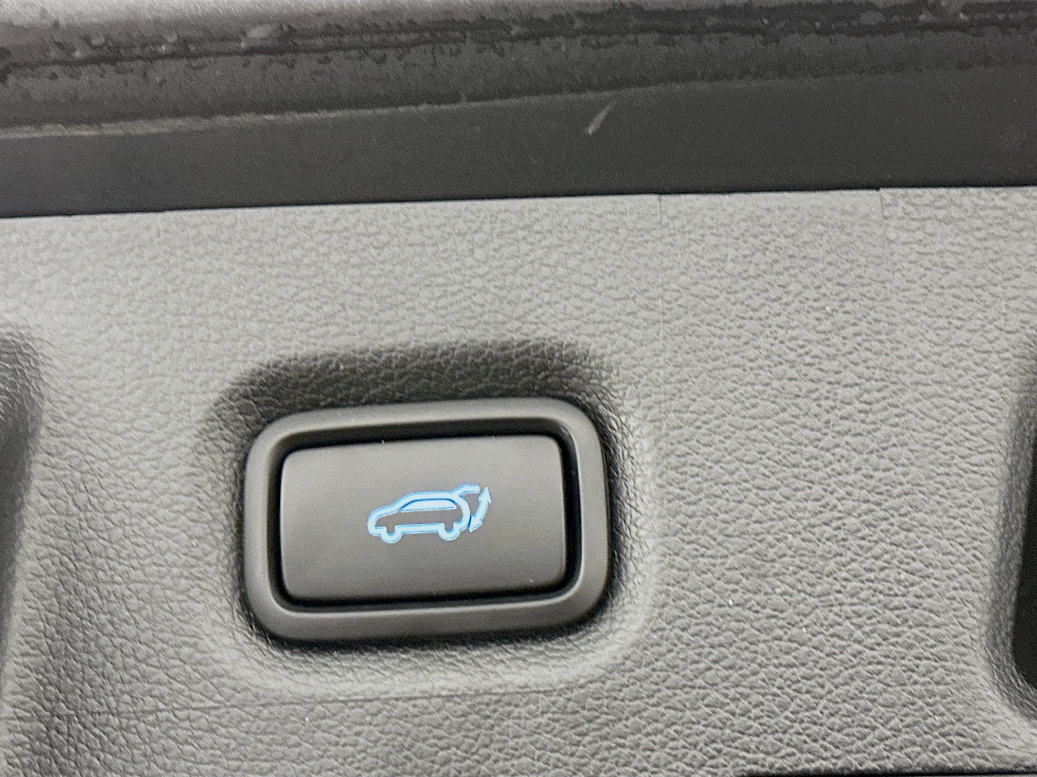 Used 2023 Hyundai Santa Fe Limited image 32