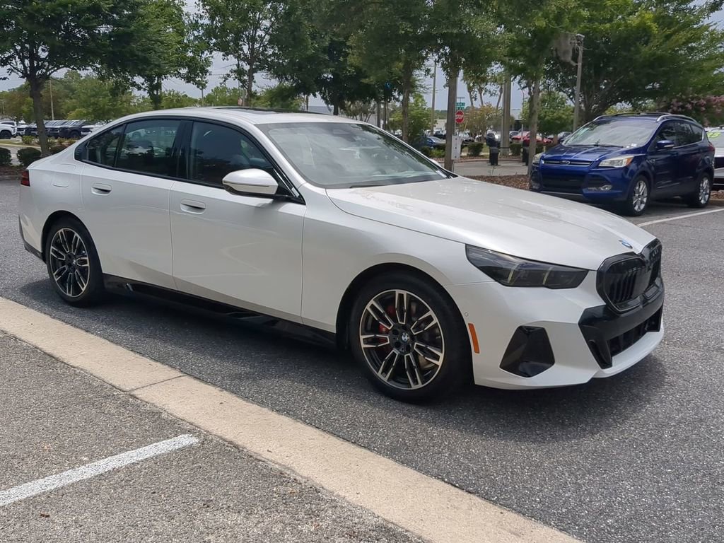 New 2026 BMW 530i w/ M Sport Package image 3