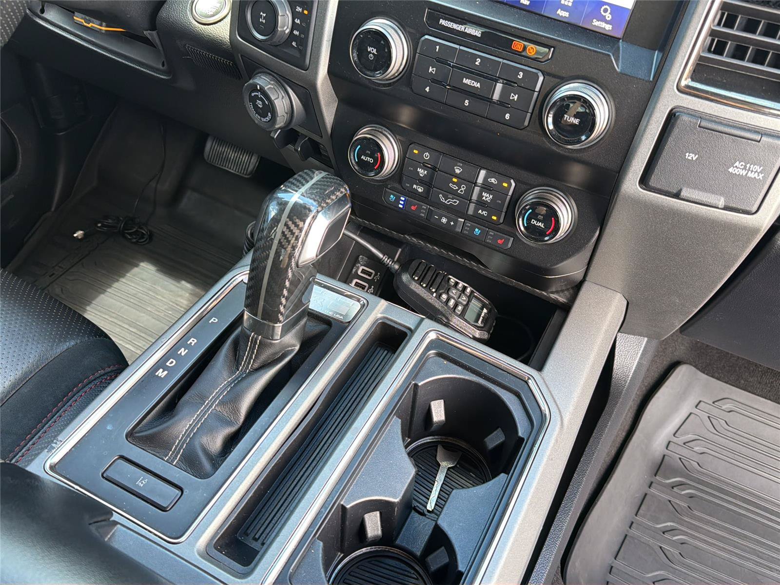 Used 2020 Ford F150 Raptor w/ Equipment Group 802A Luxury AWD/4WD image 19