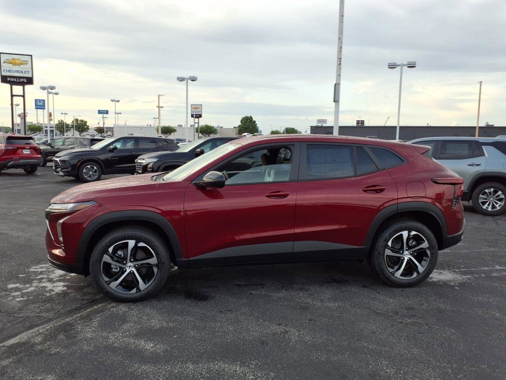 New 2025 Chevrolet Trax RS w/ Driver Confidence Package image 7