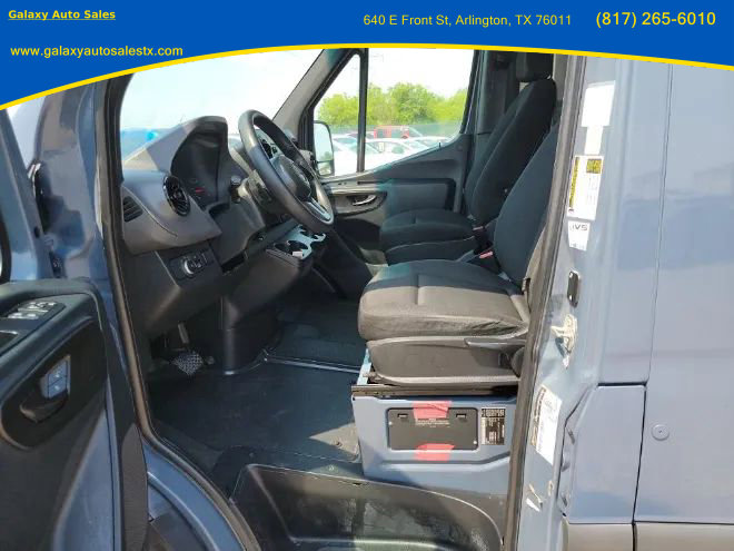 Used 2019 Mercedes-Benz Sprinter 144 image 8