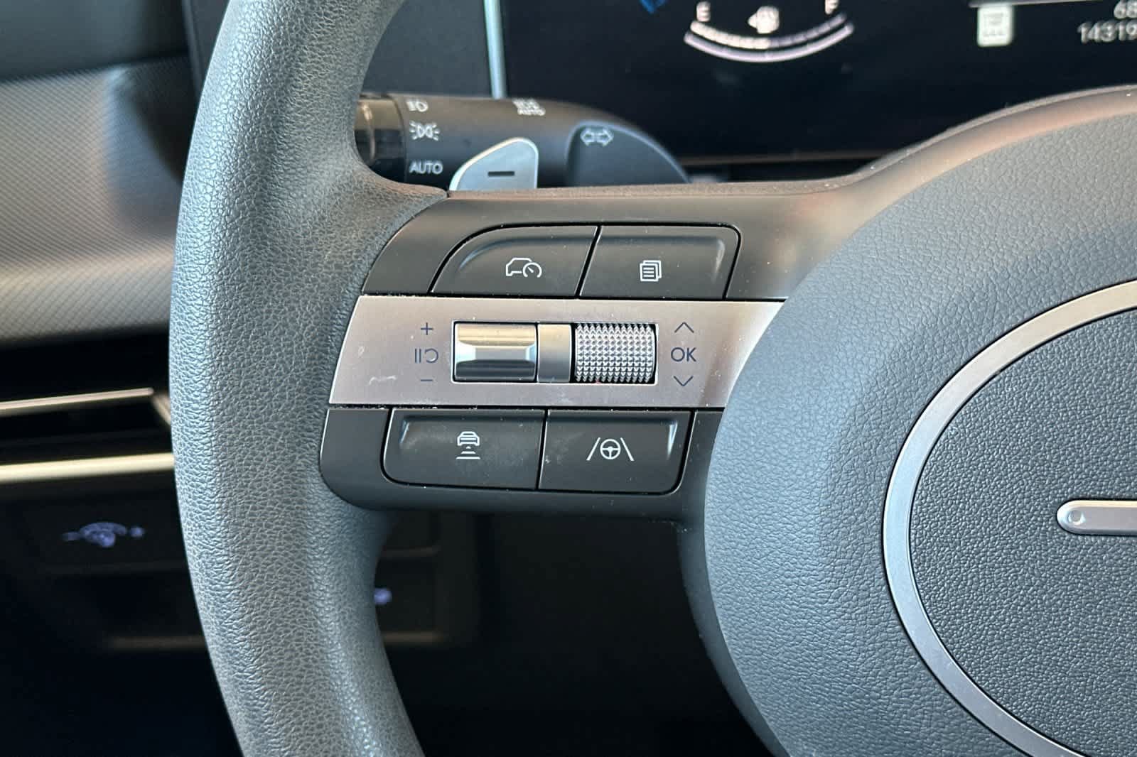 Used 2024 Hyundai Sonata SEL FWD image 25