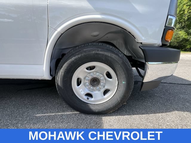 New 2026 Chevrolet Express 3500 w/ Power Convenience Package RWD image 21