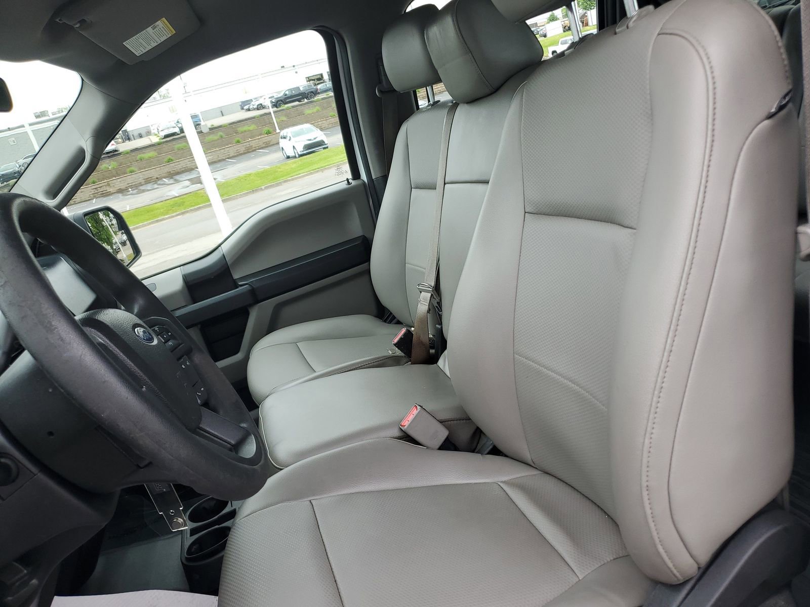 Used 2016 Ford F150 XL w/ Equipment Group 101A Mid RWD image 16