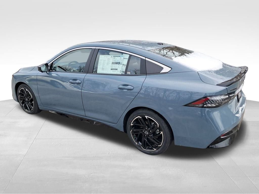 New 2026 Nissan Sentra SR w/ SR Premium Package FWD image 3