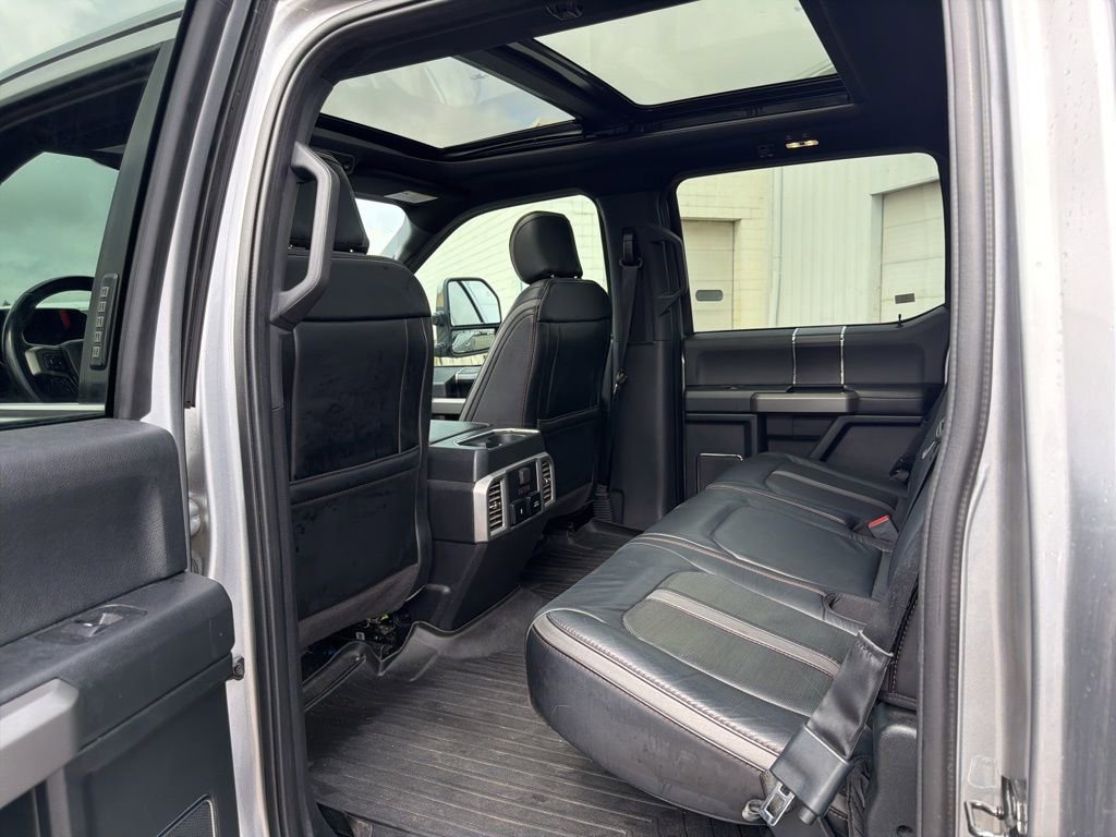 Used 2020 Ford F150 Platinum w/ Technology Package AWD/4WD image 20