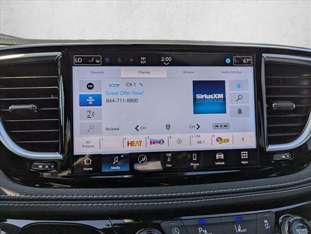 New 2026 Chrysler Pacifica Limited w/ S Appearance Package image 18