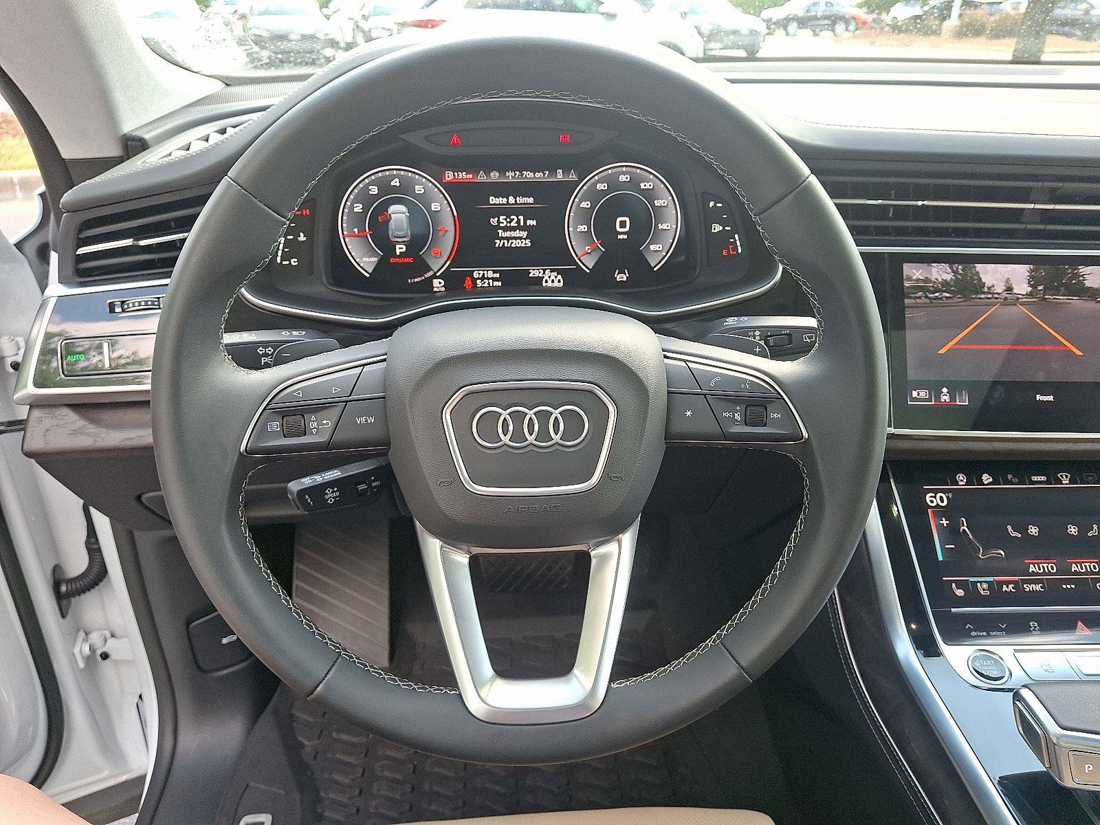 Used 2025 Audi Q8 Prestige w/ Prestige Package image 20