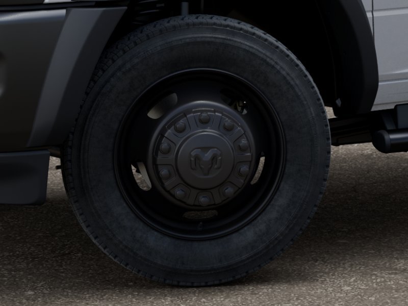 New 2026 RAM 5500 Tradesman AWD/4WD image 9