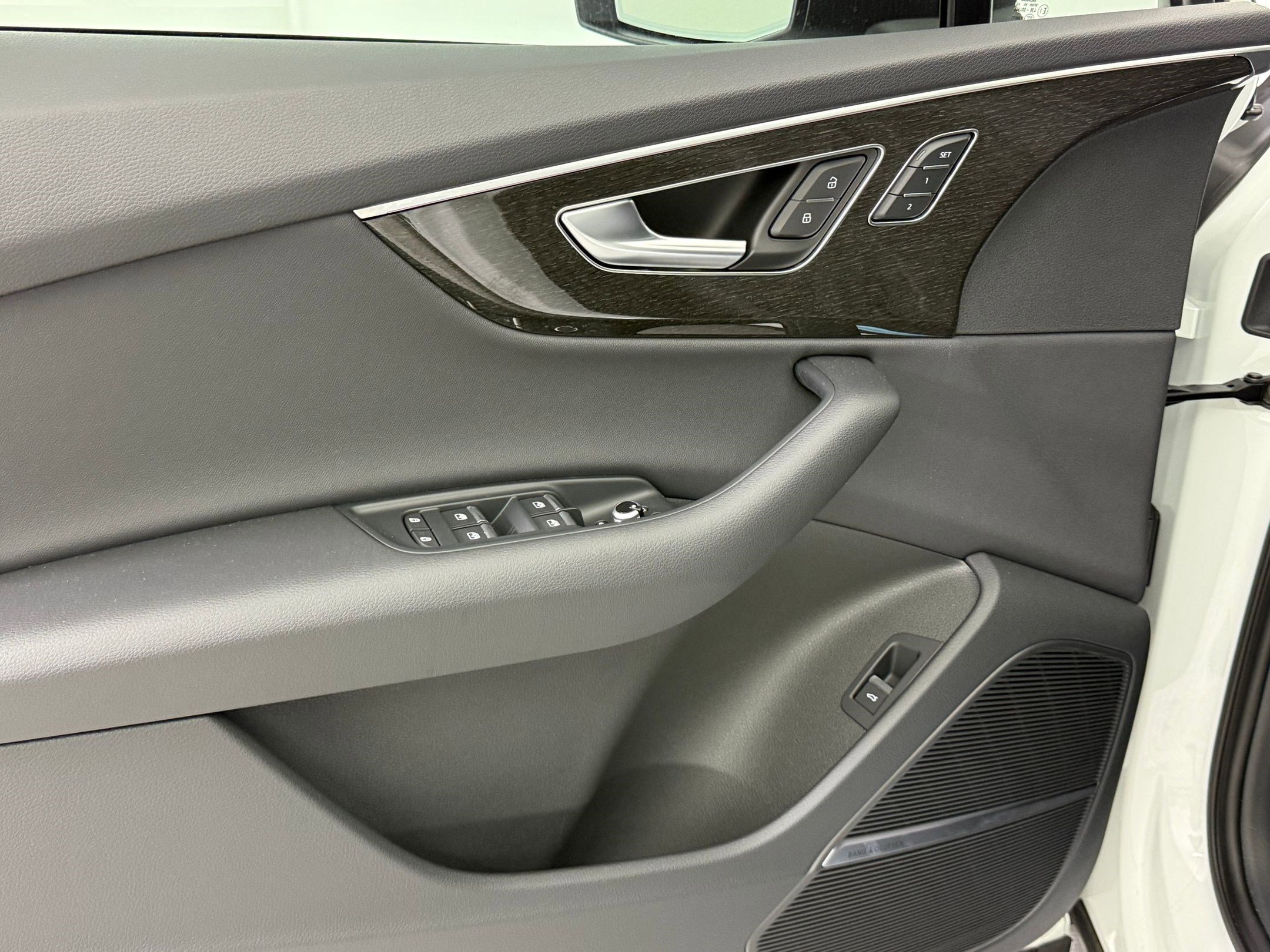 New 2026 Audi Q7 3.0T Premium w/ Convenience Plus Package AWD/4WD image 13