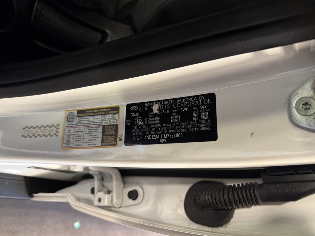 Certified 2021 Kia Soul LX FWD image 31