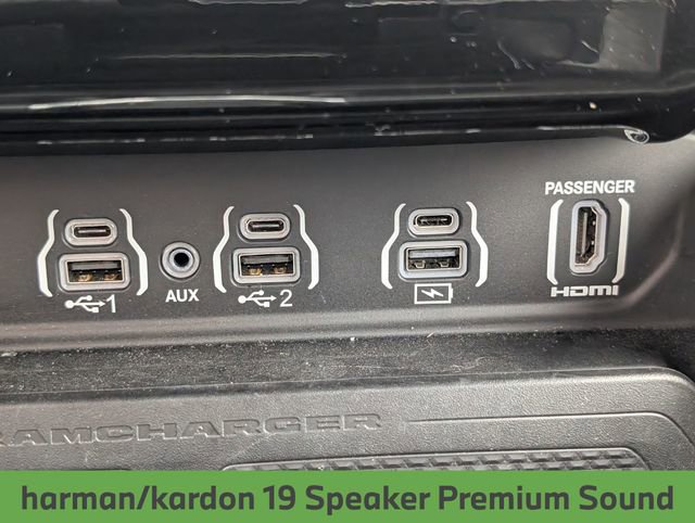 Used 2025 RAM 1500 Laramie image 32