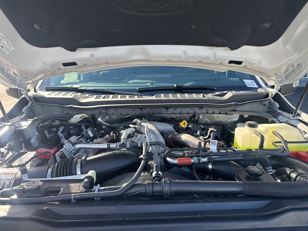 Used 2026 Ford F450 Platinum w/ FX4 Off-Road Package image 40