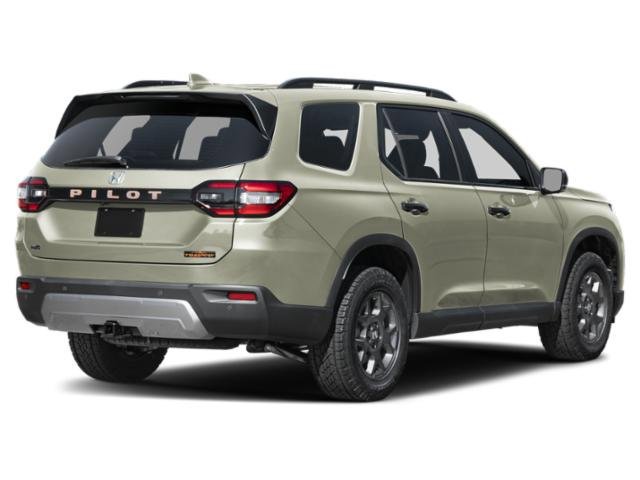 New 2026 Honda Pilot TrailSport image 2