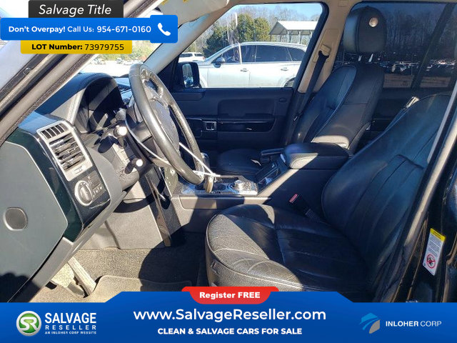 Used 2011 Land Rover Range Rover HSE AWD/4WD image 9
