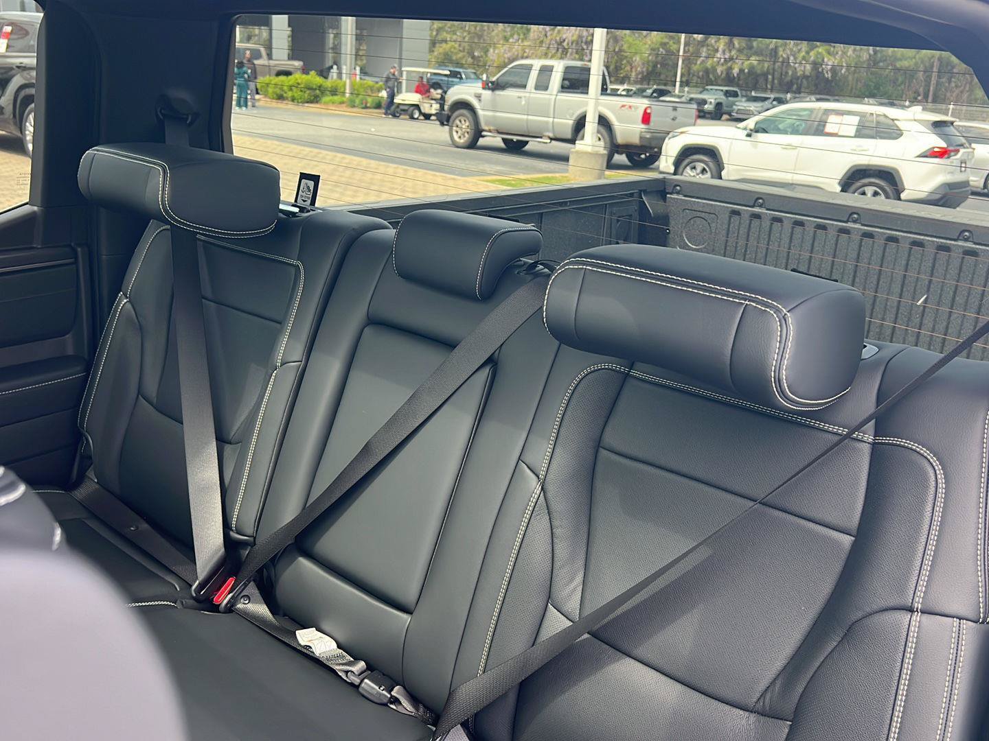 New 2026 Toyota Tundra Limited AWD/4WD image 32