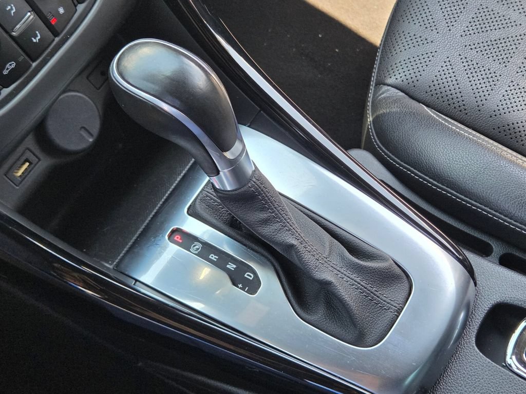 Used 2019 Buick Cascada Premium FWD image 27