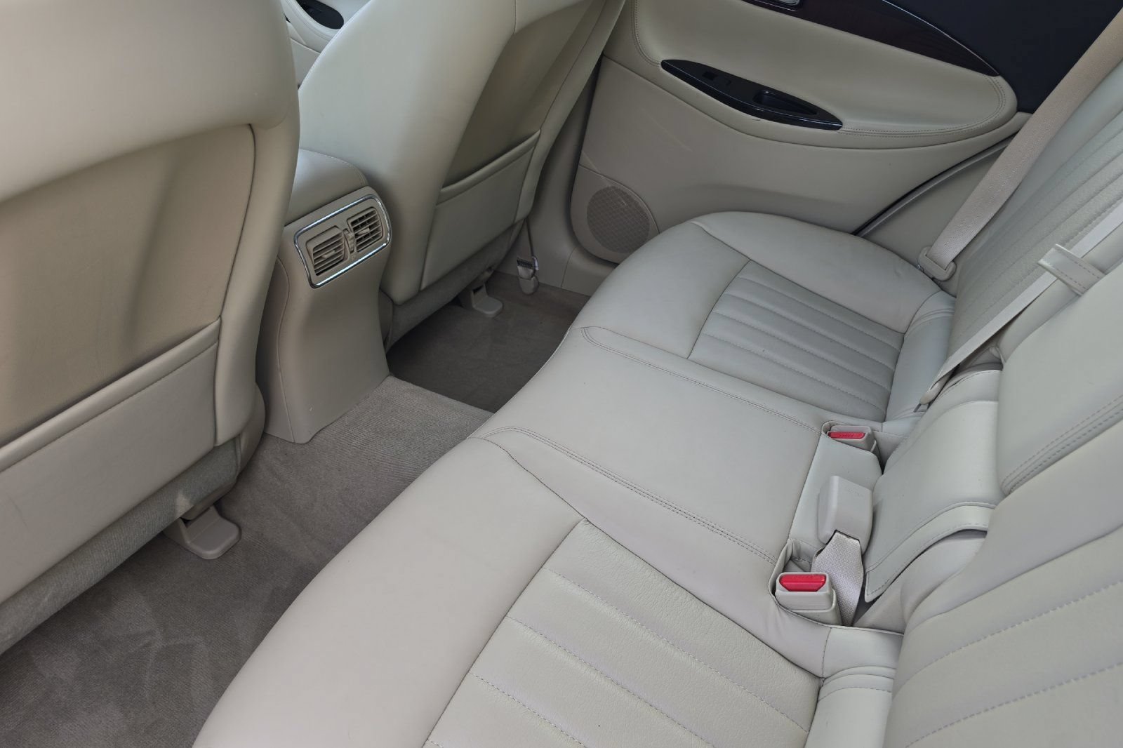 Used 2017 INFINITI QX50 AWD w/ Premium Plus Package image 12
