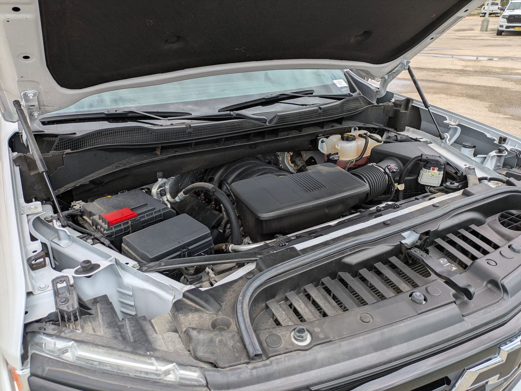 Used 2024 Chevrolet Silverado 1500 LT Trail Boss w/ LT Trail Boss Premium Package image 31