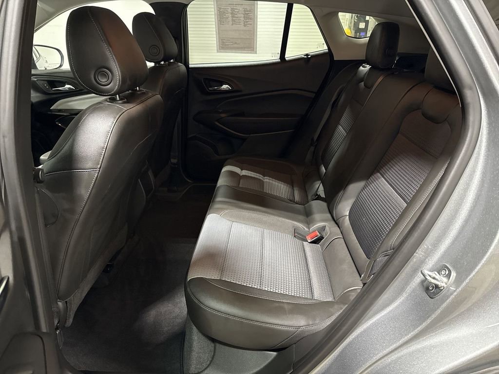 Used 2024 Chevrolet Trax LT image 22