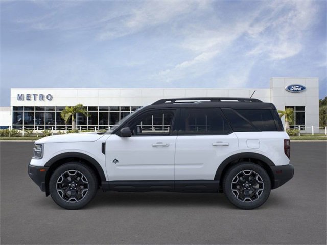 New 2025 Ford Bronco Sport Outer Banks image 3