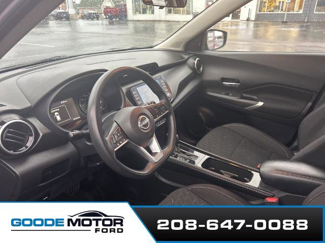 Used 2022 Nissan Kicks SV image 5