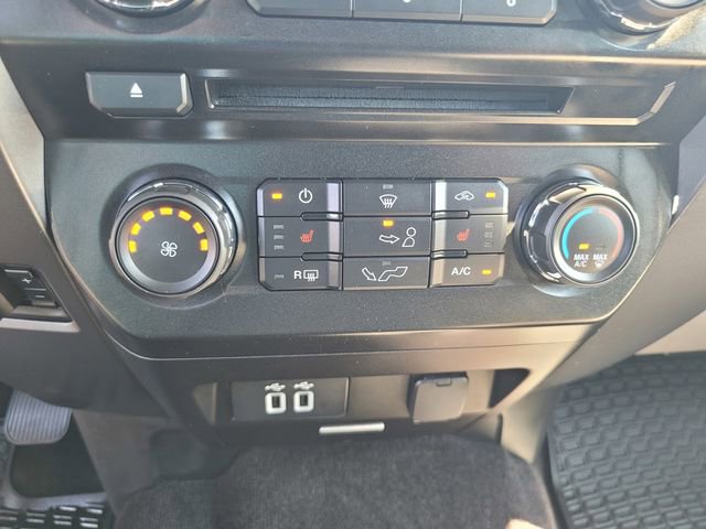 Used 2016 Ford F150 XLT w/ Equipment Group 302A Luxury image 24