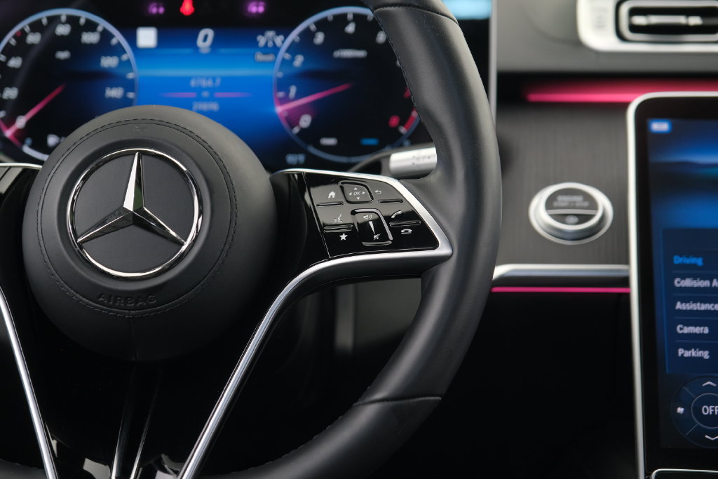 Used 2023 Mercedes-Benz S 580 4MATIC Sedan image 56