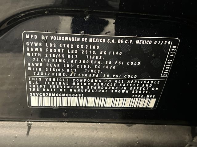 Certified 2025 Volkswagen Tiguan S FWD image 27