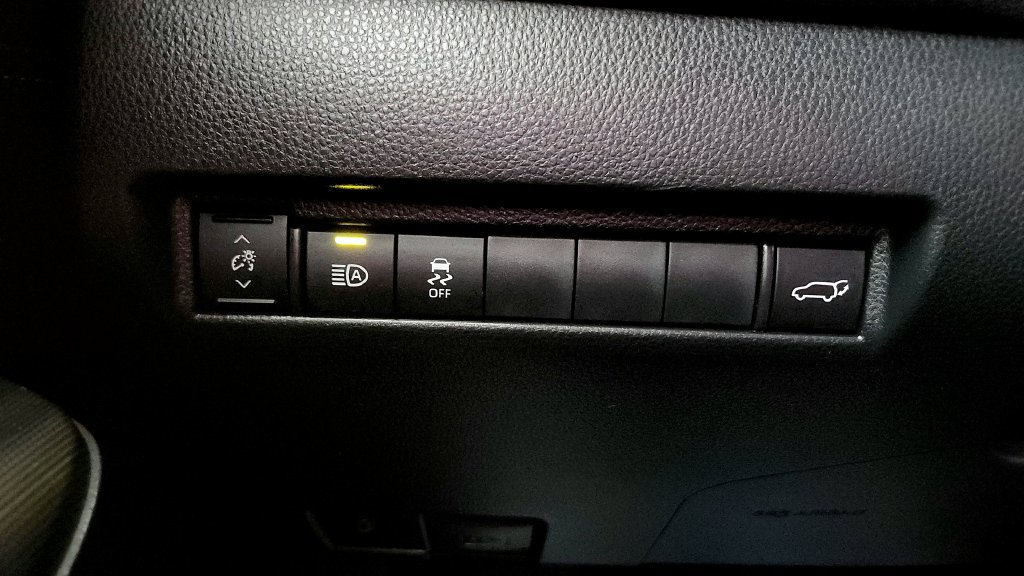 Used 2024 Toyota Venza Nightshade AWD/4WD image 43