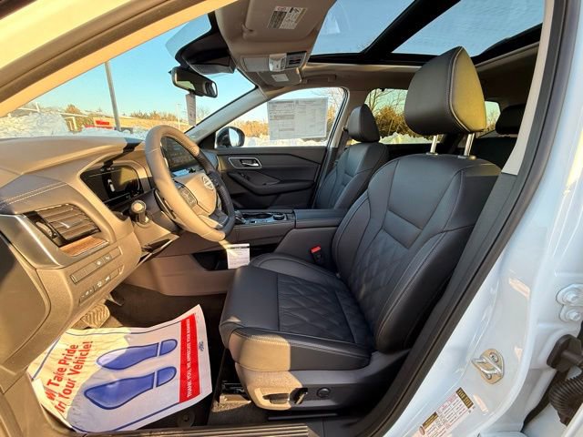 New 2026 Nissan Rogue Platinum w/ Platinum Premium Package image 12