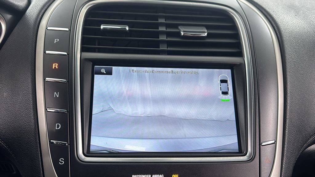 Used 2016 Lincoln MKX Reserve w/ Climate Package image 26