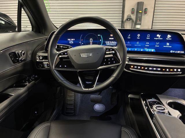 Certified 2024 Cadillac Lyriq Tech w/ Driver Assist Package AWD/4WD image 45