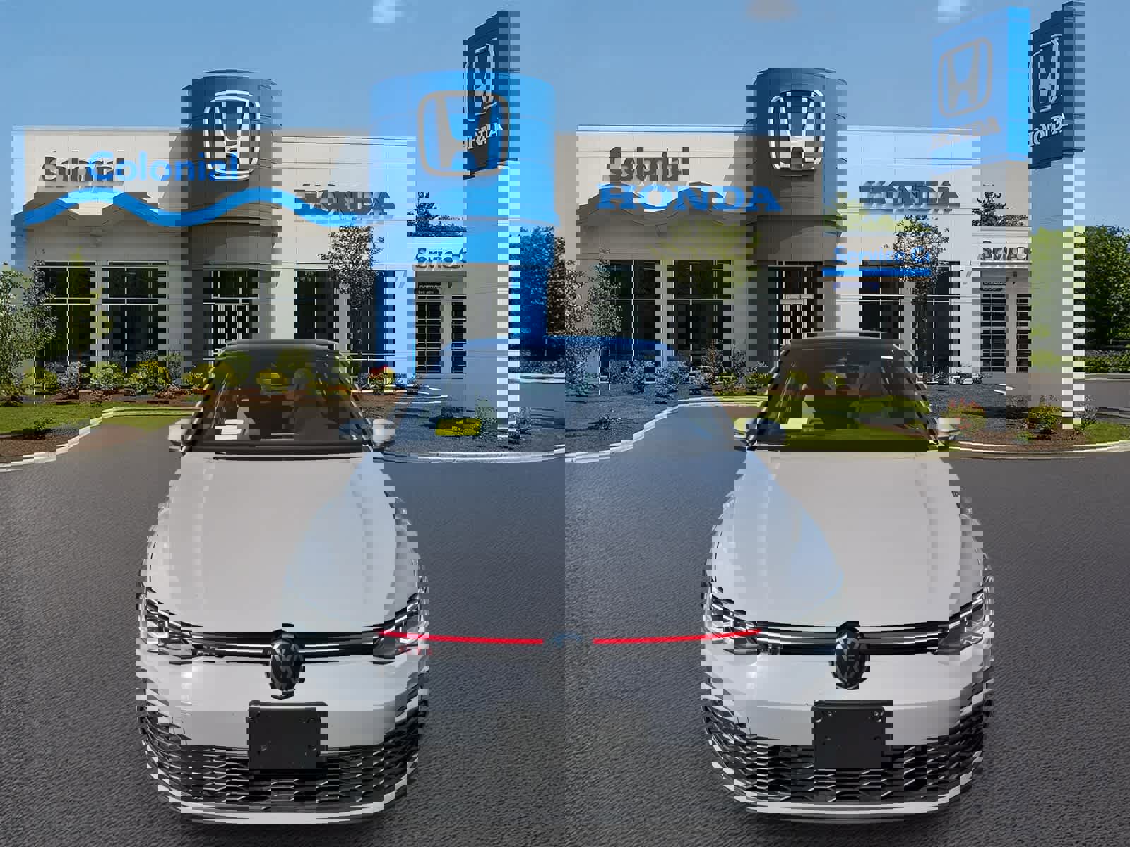 Used 2022 Volkswagen GTI SE image 10