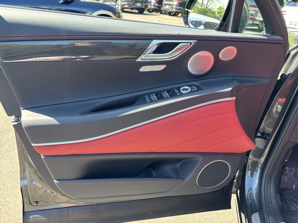 New 2025 Genesis GV80 3.5T e-SC image 18