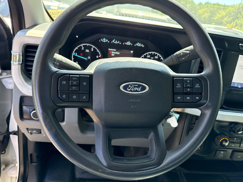 Used 2024 Ford F350 XL AWD/4WD image 23