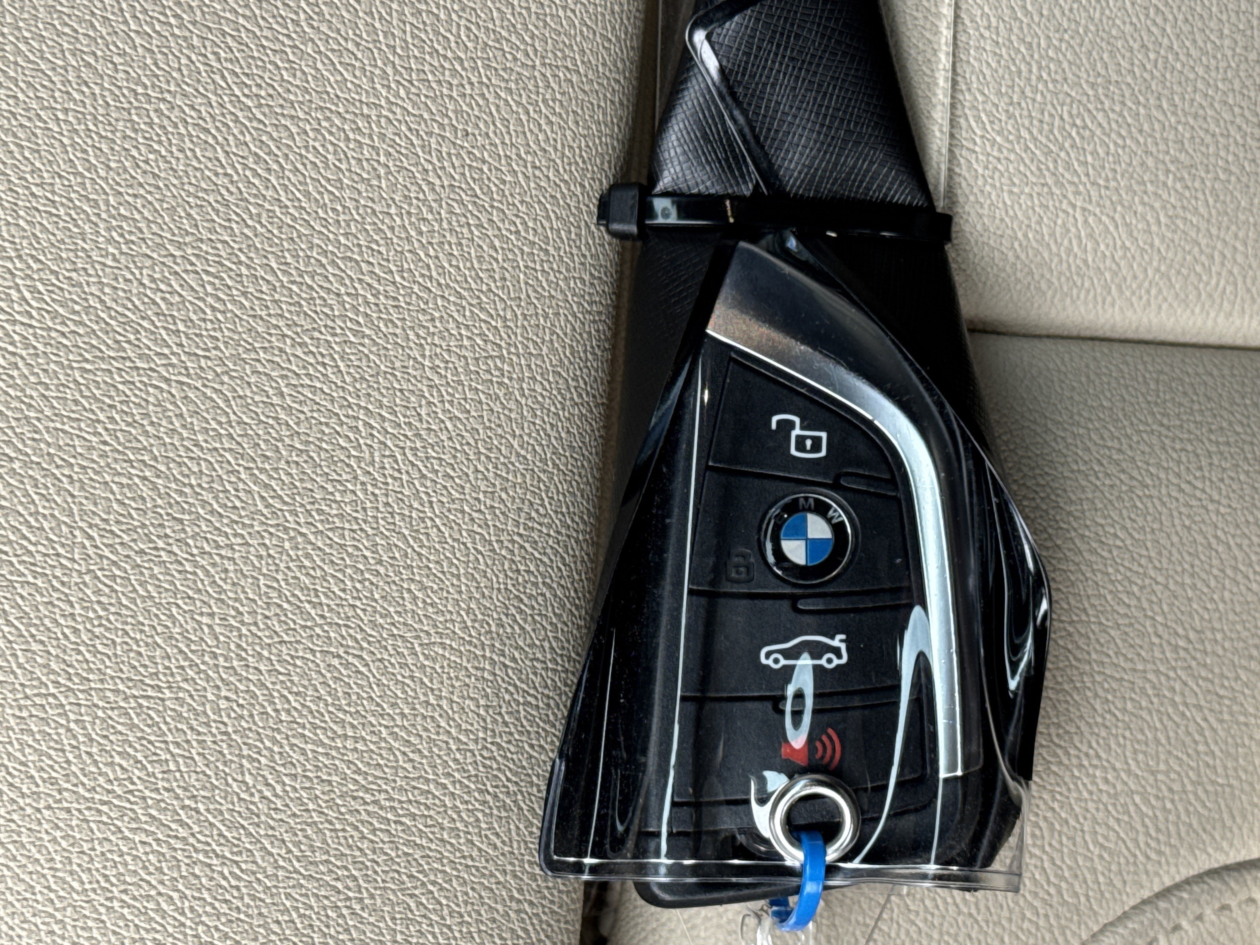 Used 2021 BMW 330i Sedan RWD image 31